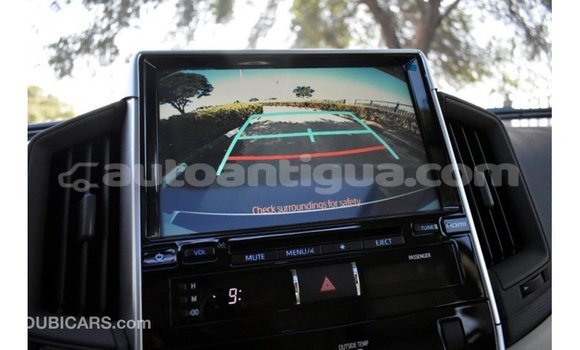 Buy Import Toyota Land Cruiser White Car in Import - Dubai in Antigua Buy Import Toyota Land Cruiser White Car in Import - Dubai in Antigua