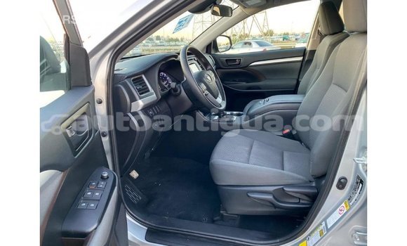 Buy Import Toyota Highlander Other Car in Import - Dubai in Antigua Buy Import Toyota Highlander Other Car in Import - Dubai in Antigua