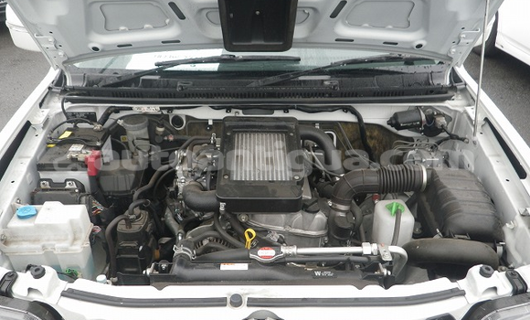 Buy Used Suzuki Jimny White Car in All Saints in Antigua