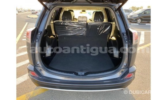 Buy Import Toyota HiAce Other Truck in Import - Dubai in Antigua Buy Import Toyota HiAce Other Truck in Import - Dubai in Antigua