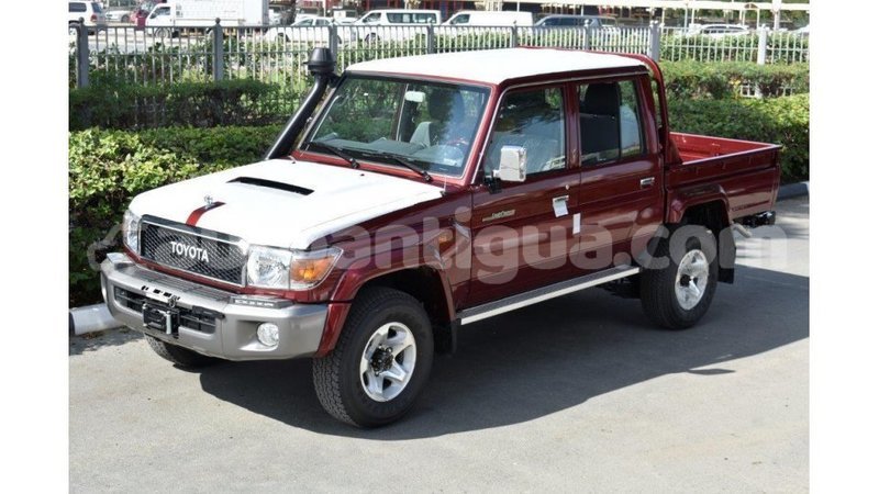 Big with watermark toyota land cruiser antigua import dubai 1774