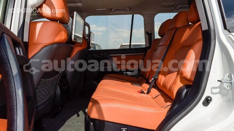 Big with watermark toyota land cruiser antigua import dubai 1779