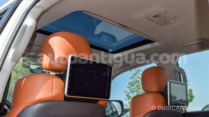 Big with watermark toyota land cruiser antigua import dubai 1779