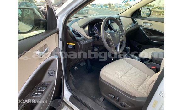 Buy Import Hyundai Santa Fe White Car in Import - Dubai in Antigua Buy Import Hyundai Santa Fe White Car in Import - Dubai in Antigua