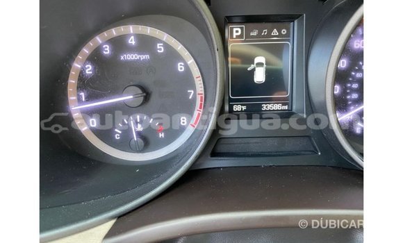 Buy Import Hyundai Santa Fe White Car in Import - Dubai in Antigua Buy Import Hyundai Santa Fe White Car in Import - Dubai in Antigua