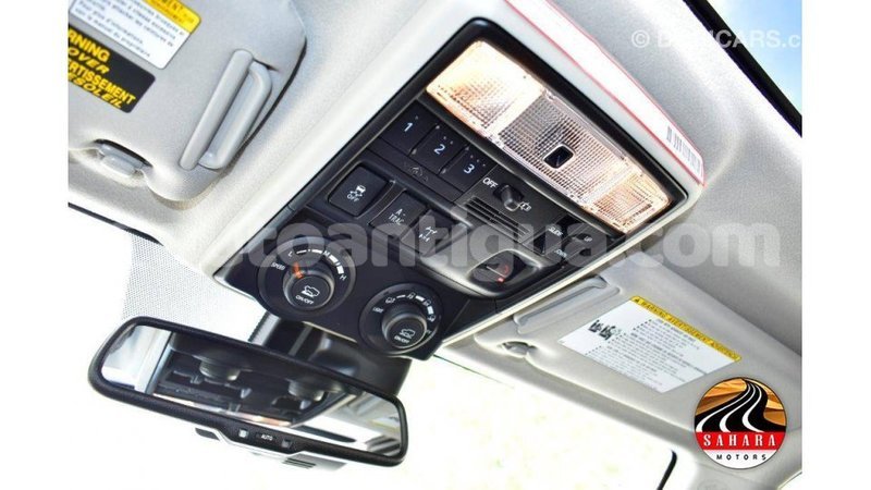 Big with watermark toyota hiace antigua import dubai 1782