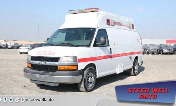 Buy Import Chevrolet Express White Car in Import - Dubai in Antigua