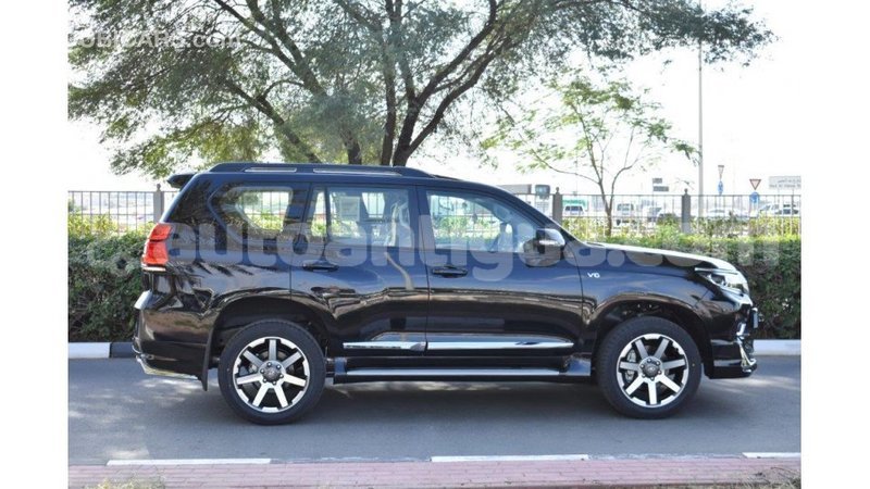 Big with watermark toyota prado antigua import dubai 1787