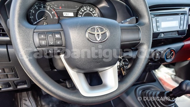 Big with watermark toyota hilux antigua import dubai 1788