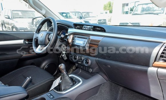 Buy Import Toyota Hilux White Car in Import - Dubai in Antigua Buy Import Toyota Hilux White Car in Import - Dubai in Antigua