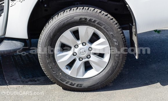 Buy Import Toyota Hilux White Car in Import - Dubai in Antigua Buy Import Toyota Hilux White Car in Import - Dubai in Antigua