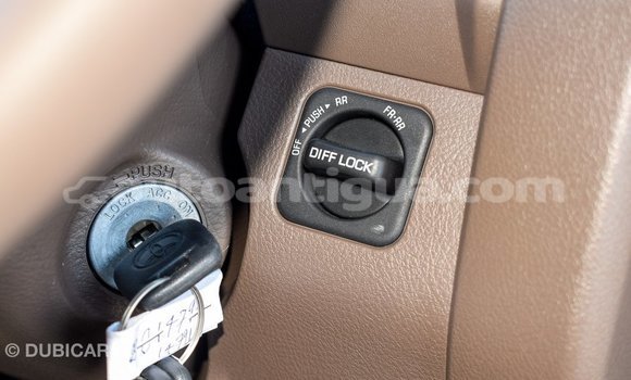 Buy Import Toyota Land Cruiser Beige Car in Import - Dubai in Antigua Buy Import Toyota Land Cruiser Beige Car in Import - Dubai in Antigua