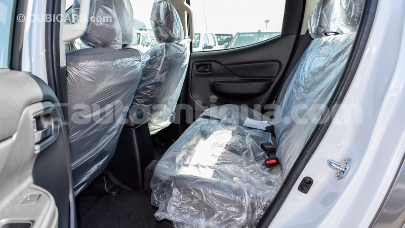 Big with watermark mitsubishi l200 antigua import dubai 1794