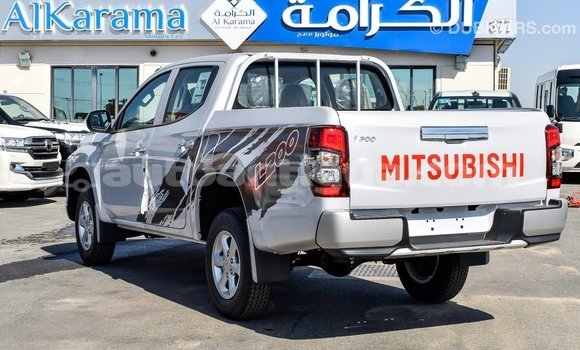 Buy Import Mitsubishi L200 White Car in Import - Dubai in Antigua Buy Import Mitsubishi L200 White Car in Import - Dubai in Antigua