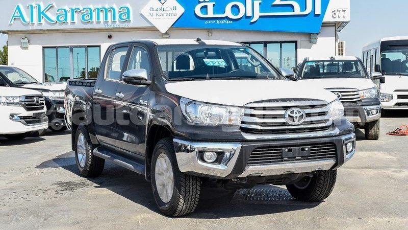 Big with watermark toyota hilux antigua import dubai 1796