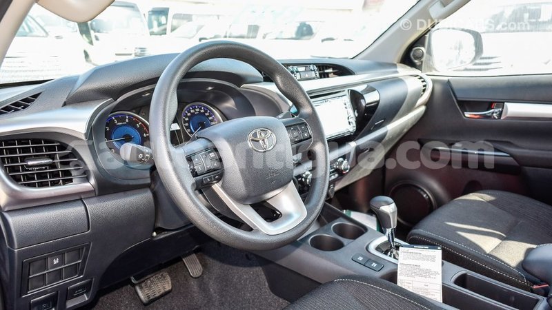 Big with watermark toyota hilux antigua import dubai 1796