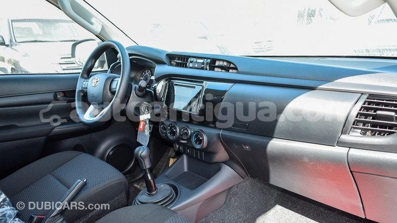 Big with watermark toyota hilux antigua import dubai 1797
