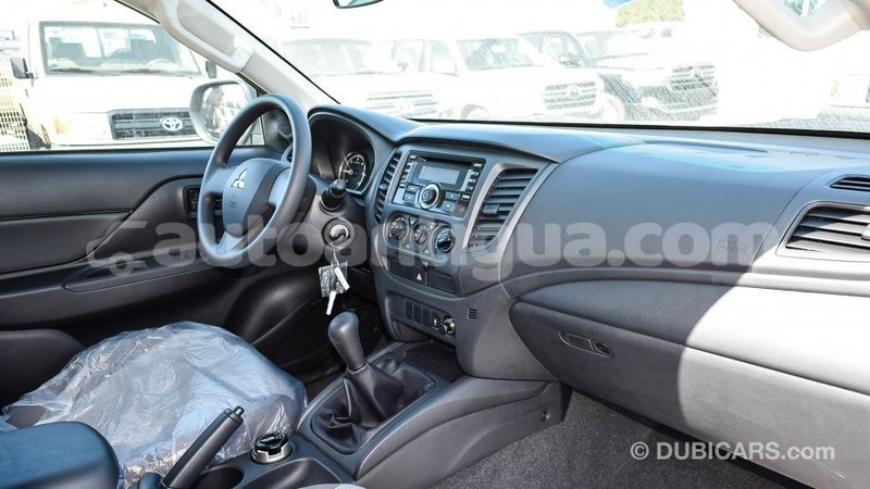 Big with watermark mitsubishi l200 antigua import dubai 1798