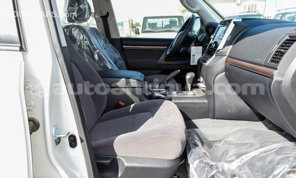 Buy Import Toyota Land Cruiser White Car in Import - Dubai in Antigua Buy Import Toyota Land Cruiser White Car in Import - Dubai in Antigua