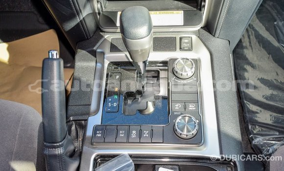 Buy Import Toyota Land Cruiser White Car in Import - Dubai in Antigua Buy Import Toyota Land Cruiser White Car in Import - Dubai in Antigua