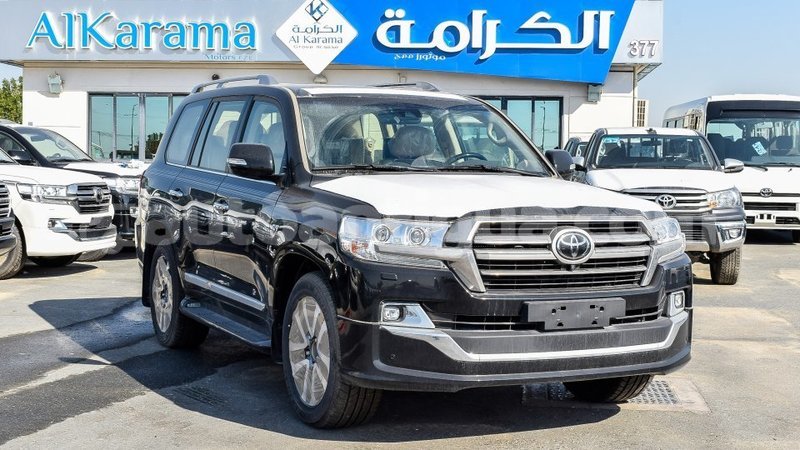 Big with watermark toyota land cruiser antigua import dubai 1805