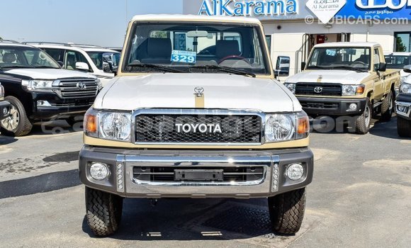 Buy Import Toyota Land Cruiser Beige Car in Import - Dubai in Antigua Buy Import Toyota Land Cruiser Beige Car in Import - Dubai in Antigua