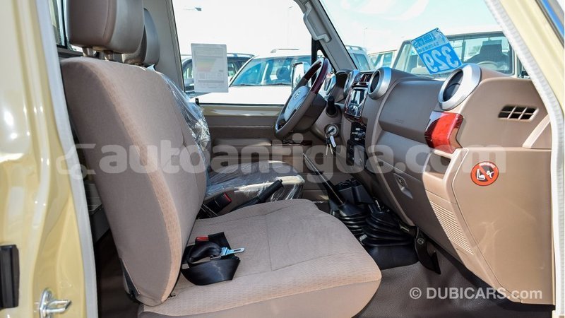 Big with watermark toyota land cruiser antigua import dubai 1808