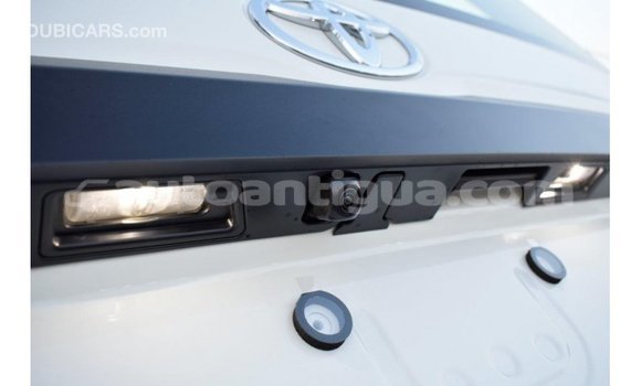 Buy Import Toyota Hiace White Car in Import - Dubai in Antigua Buy Import Toyota Hiace White Car in Import - Dubai in Antigua