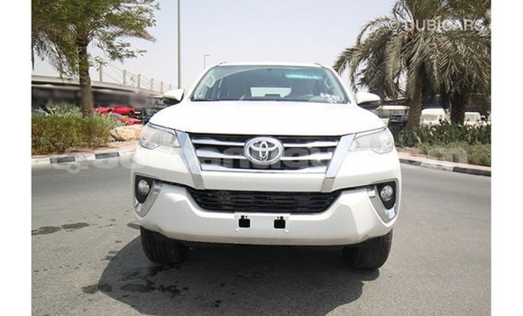 Buy Import Toyota Fortuner White Car in Import - Dubai in Antigua Buy Import Toyota Fortuner White Car in Import - Dubai in Antigua