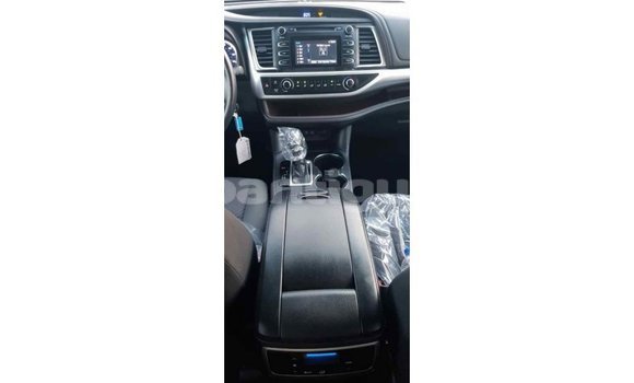 Buy Import Toyota Highlander Other Car in Import - Dubai in Antigua Buy Import Toyota Highlander Other Car in Import - Dubai in Antigua