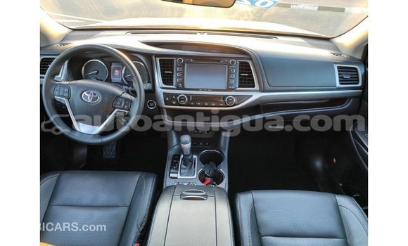 Buy Import Toyota Highlander White Car in Import - Dubai in Antigua Buy Import Toyota Highlander White Car in Import - Dubai in Antigua