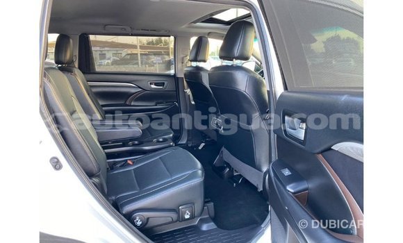 Buy Import Toyota Highlander White Car in Import - Dubai in Antigua Buy Import Toyota Highlander White Car in Import - Dubai in Antigua
