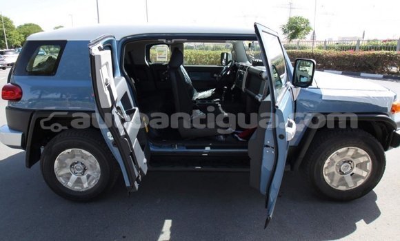 Buy Import Toyota FJ Cruiser Blue Car in Import - Dubai in Antigua Buy Import Toyota FJ Cruiser Blue Car in Import - Dubai in Antigua