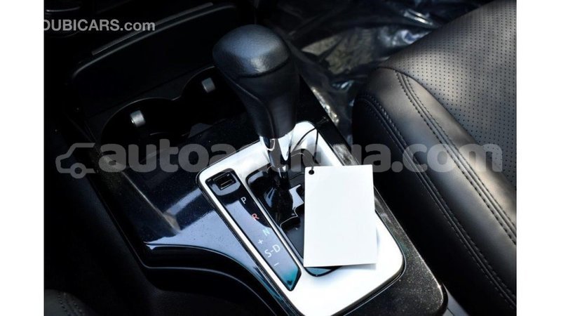 Big with watermark toyota fortuner antigua import dubai 1832