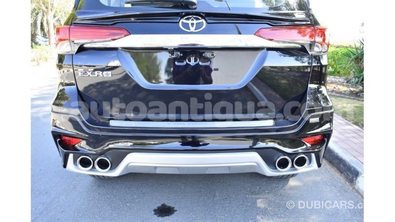 Big with watermark toyota fortuner antigua import dubai 1832