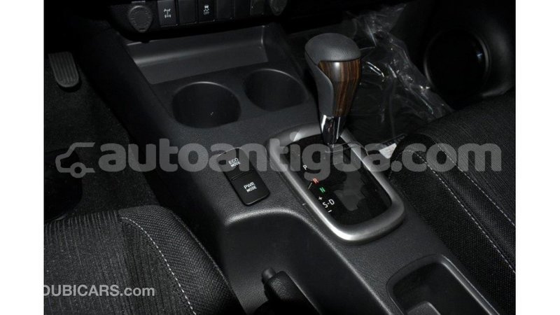 Big with watermark toyota hilux antigua import dubai 1835