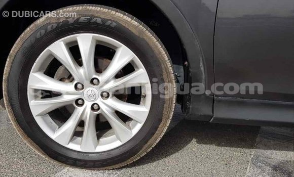 Buy Import Toyota HiAce Other Truck in Import - Dubai in Antigua