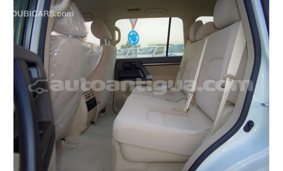 Buy Import Toyota Land Cruiser White Car in Import - Dubai in Antigua Buy Import Toyota Land Cruiser White Car in Import - Dubai in Antigua
