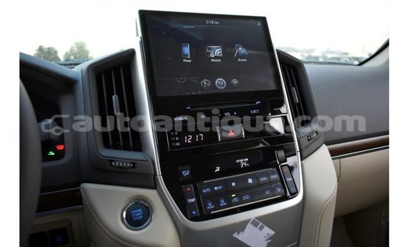 Buy Import Toyota Land Cruiser White Car in Import - Dubai in Antigua Buy Import Toyota Land Cruiser White Car in Import - Dubai in Antigua