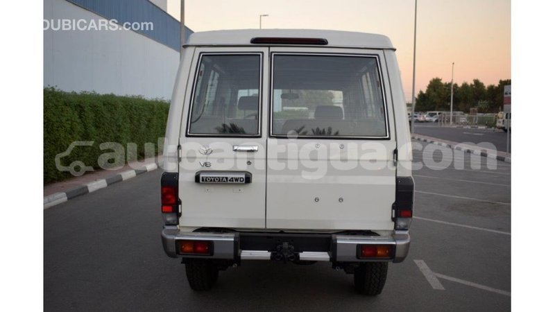 Big with watermark toyota land cruiser antigua import dubai 1843