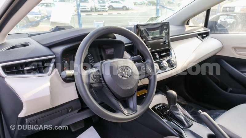 Big with watermark toyota corolla antigua import dubai 1845