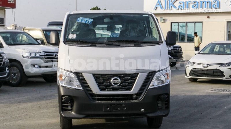 Big with watermark nissan urvan antigua import dubai 1846