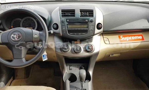 Buy Import Toyota HiAce Other Truck in Import - Dubai in Antigua Buy Import Toyota HiAce Other Truck in Import - Dubai in Antigua