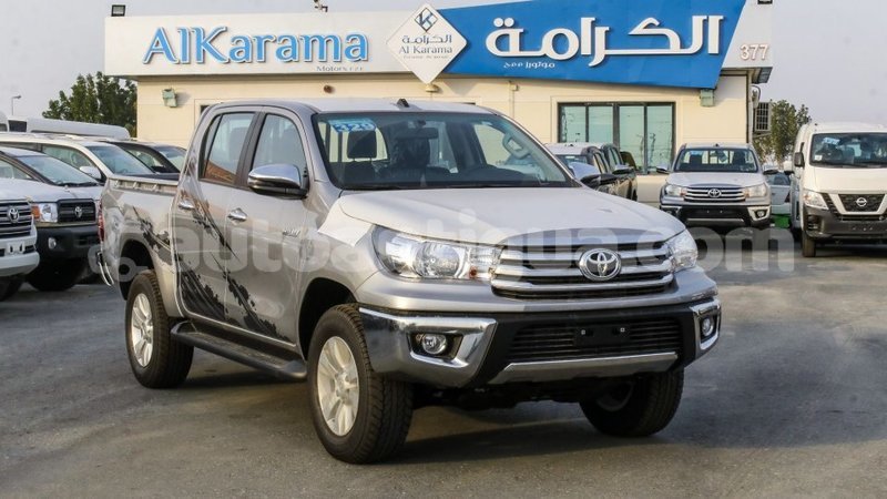 Big with watermark toyota hilux antigua import dubai 1849