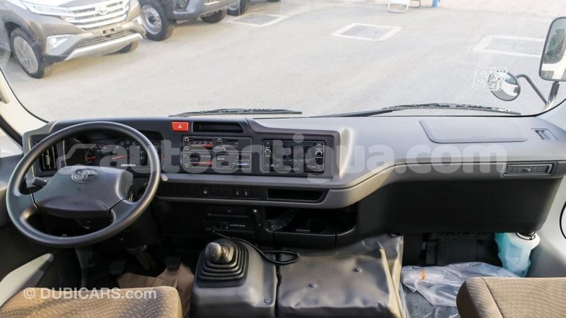 Big with watermark toyota coaster antigua import dubai 1850