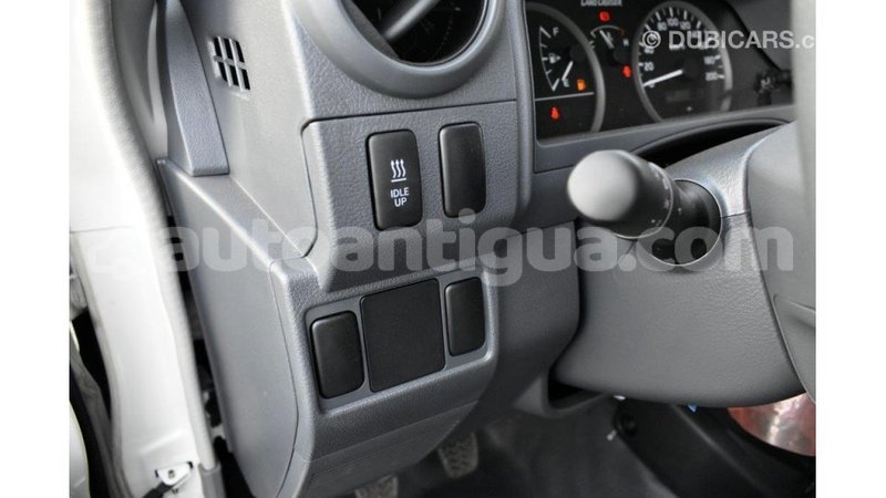 Big with watermark toyota land cruiser antigua import dubai 1858