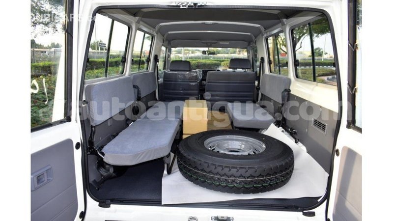 Big with watermark toyota land cruiser antigua import dubai 1858