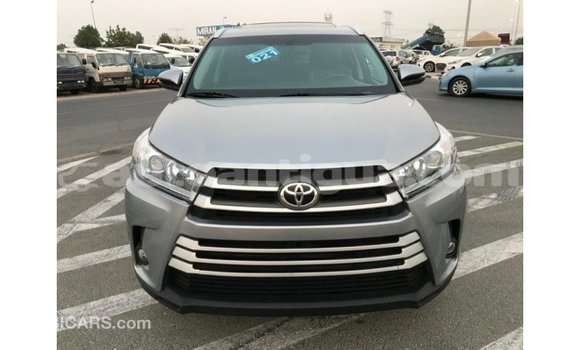 Buy Import Toyota Highlander Other Car in Import - Dubai in Antigua Buy Import Toyota Highlander Other Car in Import - Dubai in Antigua