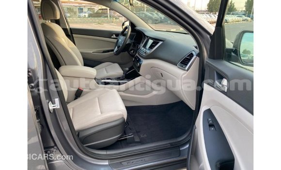 Buy Import Hyundai Tucson White Car in Import - Dubai in Antigua Buy Import Hyundai Tucson White Car in Import - Dubai in Antigua
