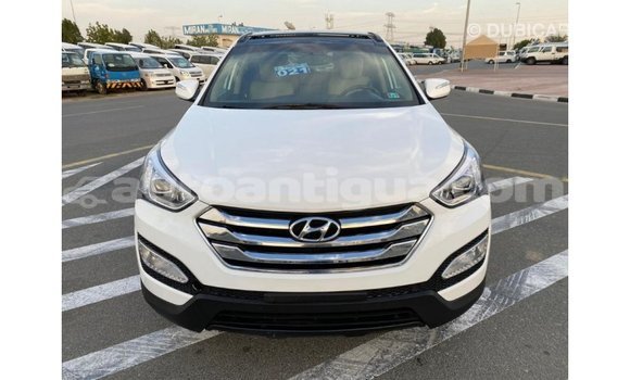 Buy Import Hyundai Santa Fe White Car in Import - Dubai in Antigua Buy Import Hyundai Santa Fe White Car in Import - Dubai in Antigua